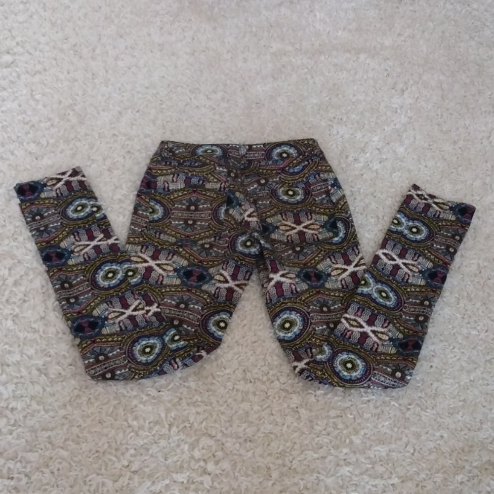 Marisa Pants. - Picture 3 of 7